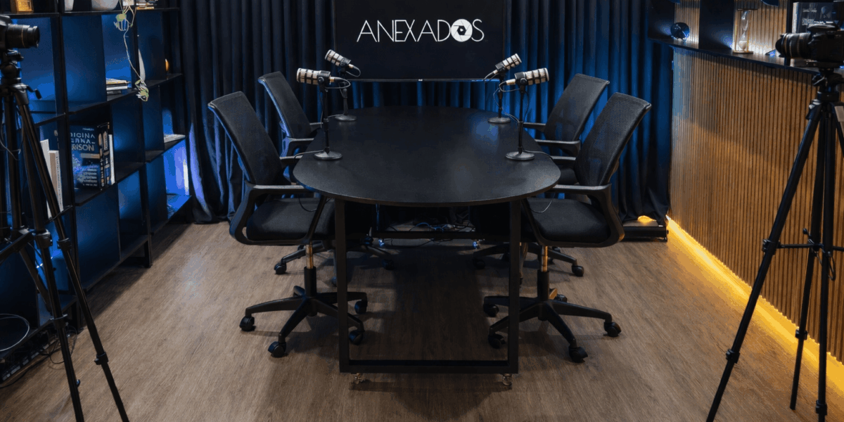 Estúdio de Podcast em Jundiaí com Estrutura Premium — Estúdio Anexados Jundiaí